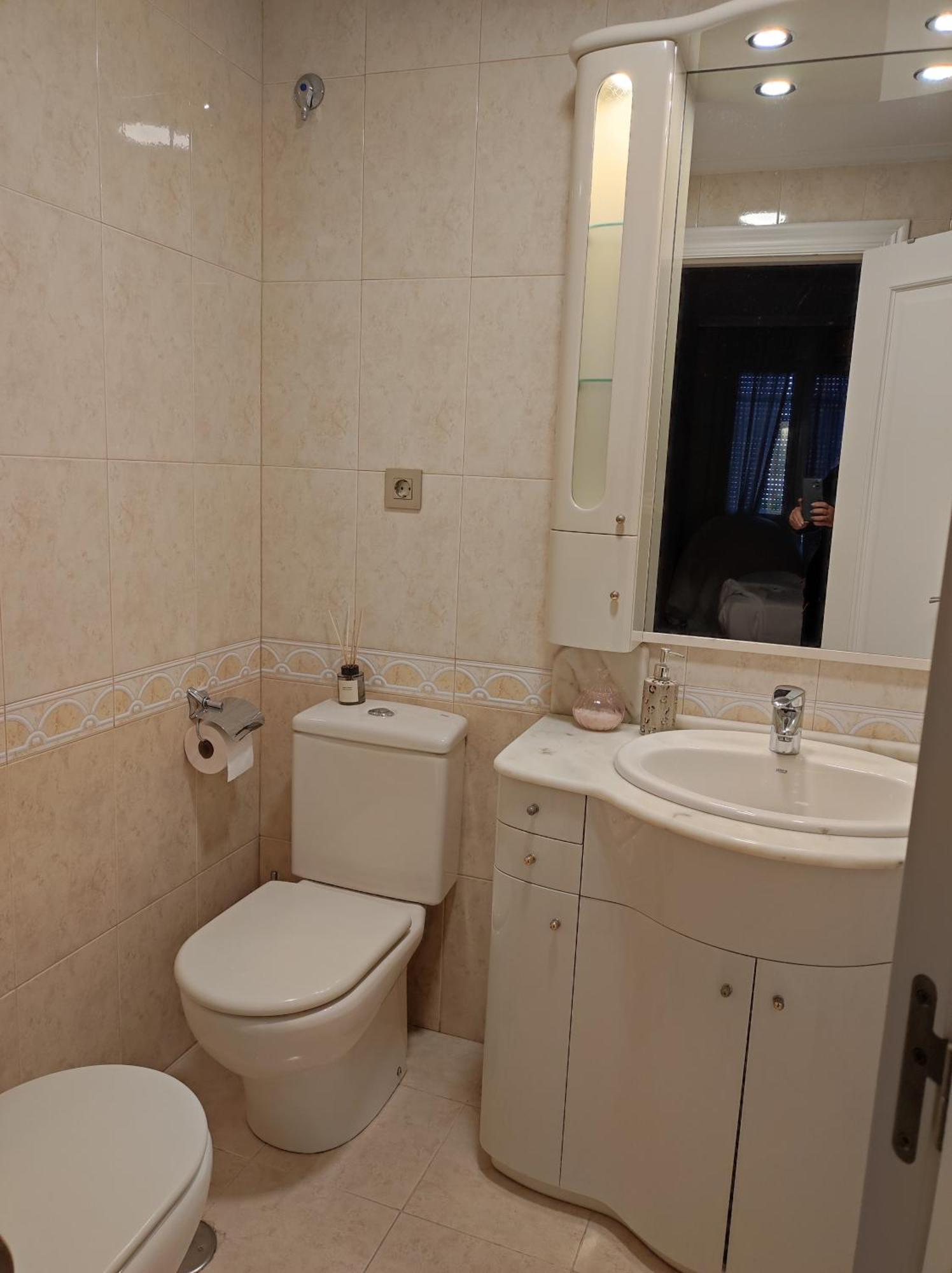 דירות Precioso Piso Con Garaje En El Centro De קסטרו אורדיאלס מראה חיצוני תמונה